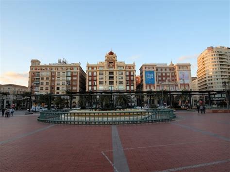 PLAZA DE LA MARINA (Malaga): Ce quil faut savoir。